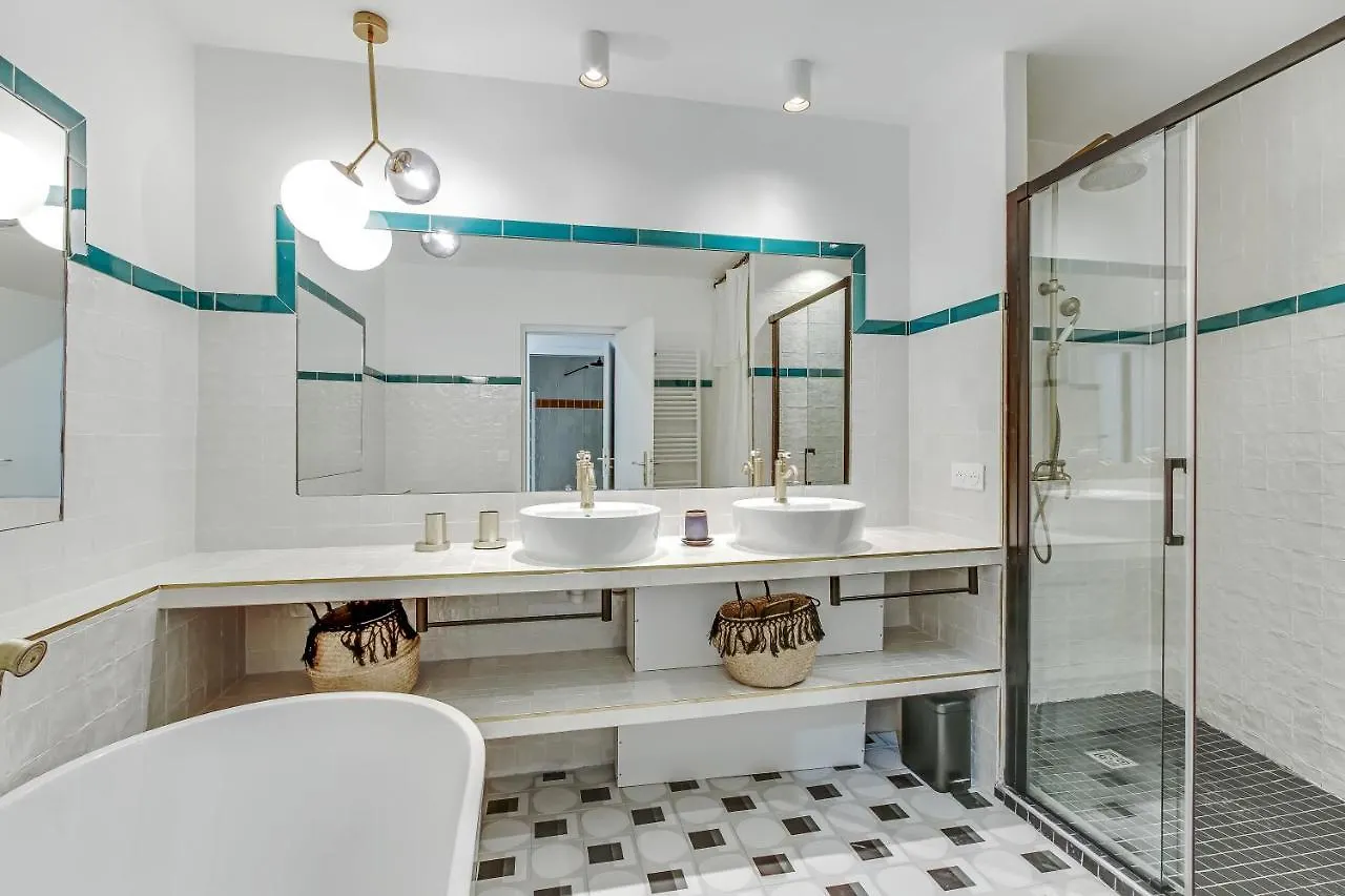 Apartment Pick A Flat's In Louvre Saint Honore